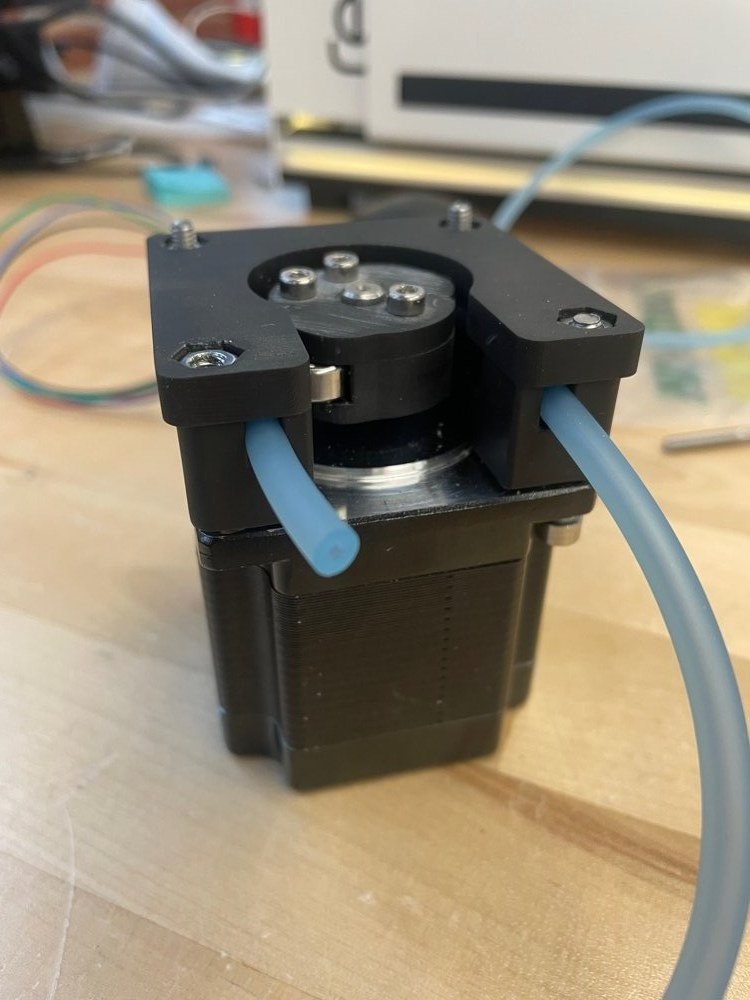 Assembled peristaltic pump, real photo